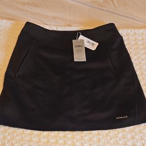 ANNIKA Women's Black Golf Skirt Nwt Size Small